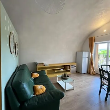 Voute Atypique 40 M2 *